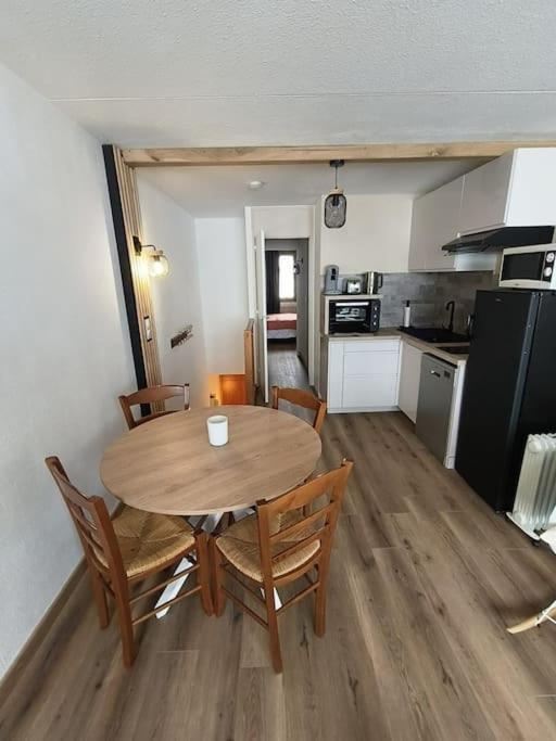 T2 Cosy Au Pied Des Pistes Apartment บาญเญอ-เดอ-บีกอร์ ภายนอก รูปภาพ