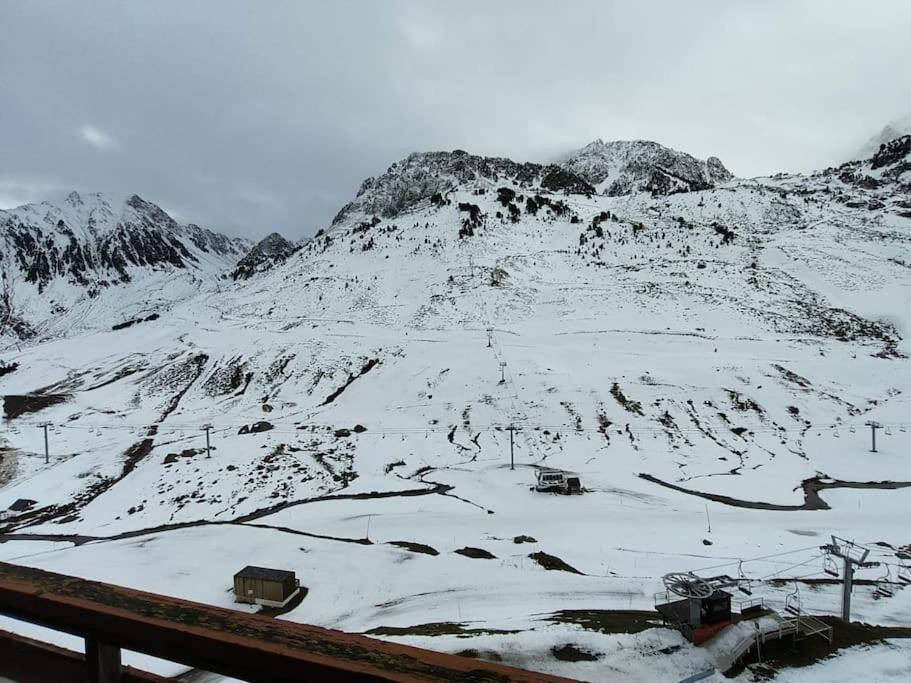T2 Cosy Au Pied Des Pistes Apartment บาญเญอ-เดอ-บีกอร์ ภายนอก รูปภาพ